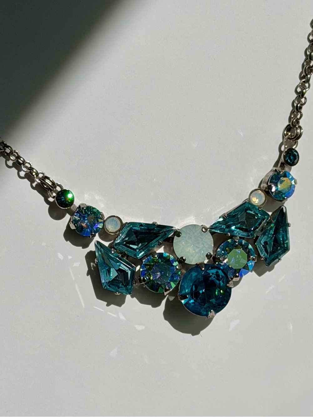 Sorrelli Crystal Neclace - Picture 4 of 6